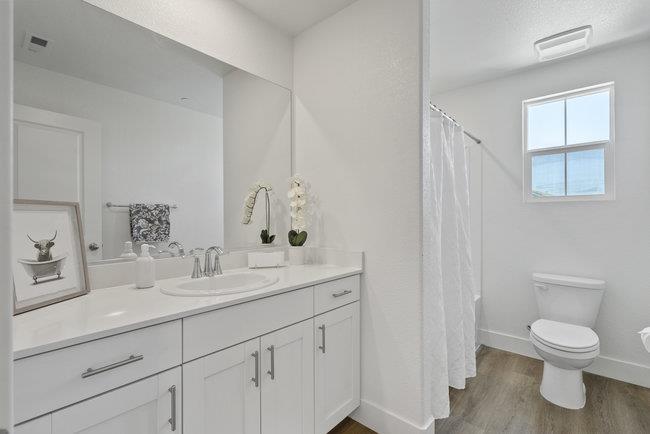 Detail Gallery Image 26 of 37 For 9182 Wickham Ct, Gilroy,  CA 95020 - 4 Beds | 2/1 Baths