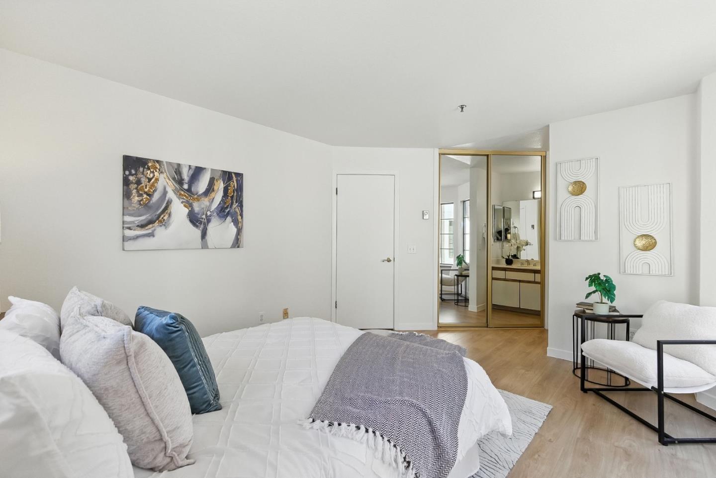 Detail Gallery Image 24 of 31 For 10227 Nile Dr, Cupertino,  CA 95014 - 2 Beds | 2 Baths