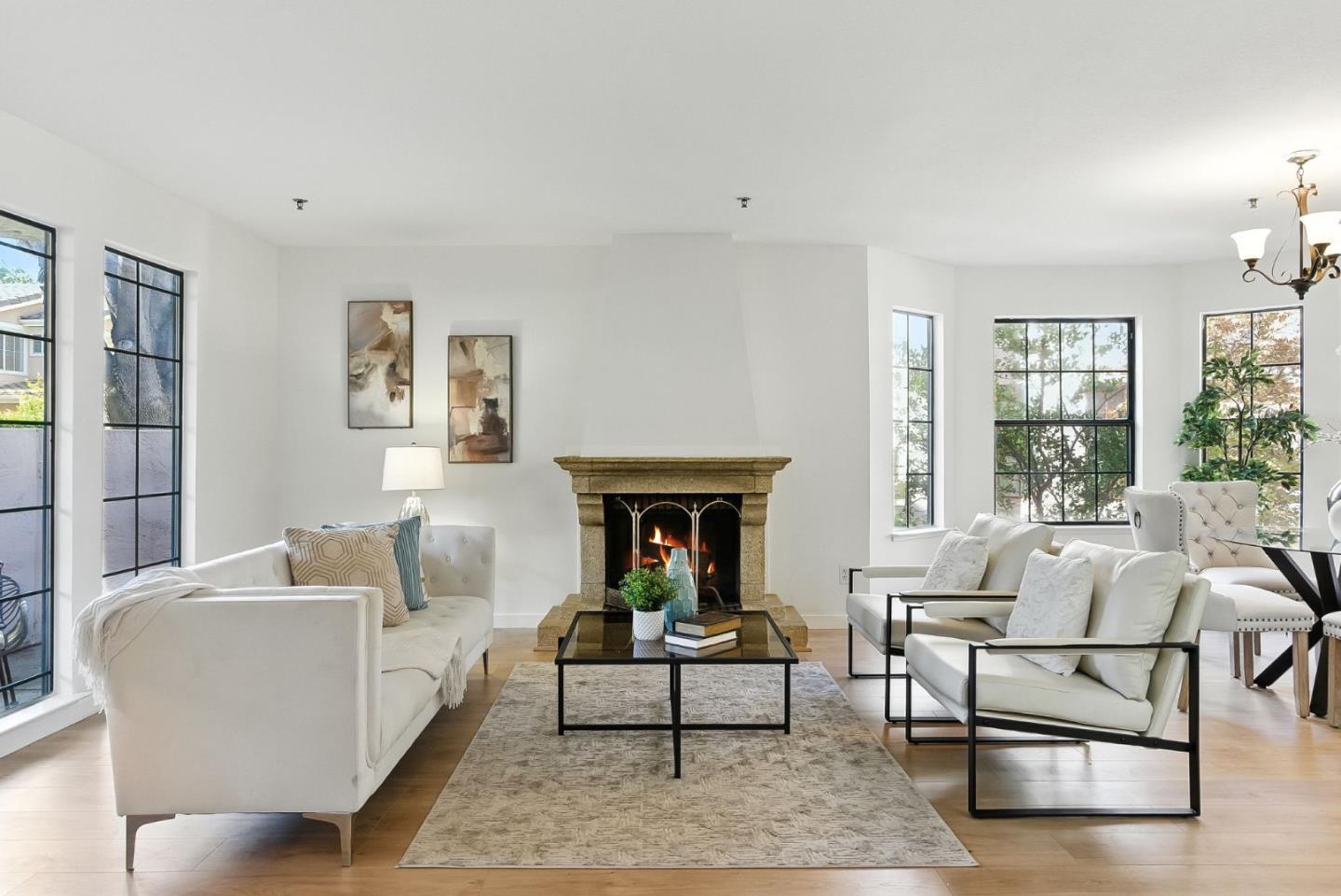 Detail Gallery Image 5 of 31 For 10227 Nile Dr, Cupertino,  CA 95014 - 2 Beds | 2 Baths