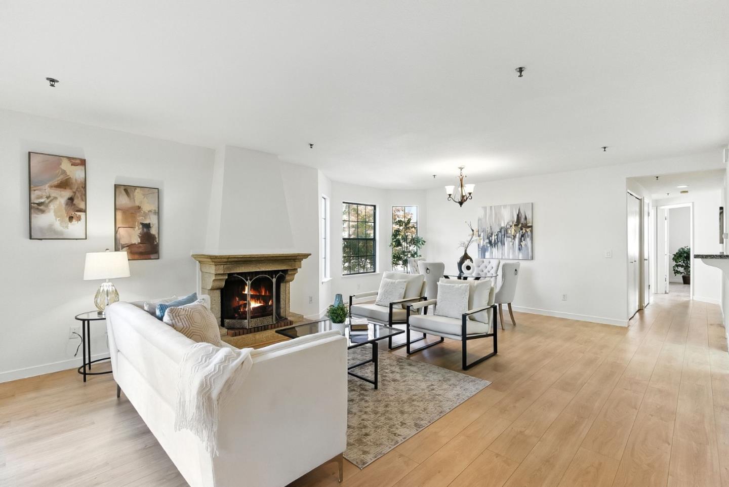 Detail Gallery Image 6 of 31 For 10227 Nile Dr, Cupertino,  CA 95014 - 2 Beds | 2 Baths
