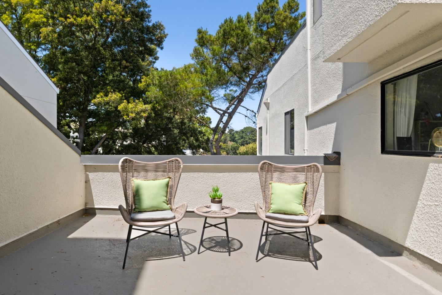 Detail Gallery Image 15 of 30 For 1 Appian Way #715-11,  South San Francisco,  CA 94080 - 1 Beds | 1 Baths