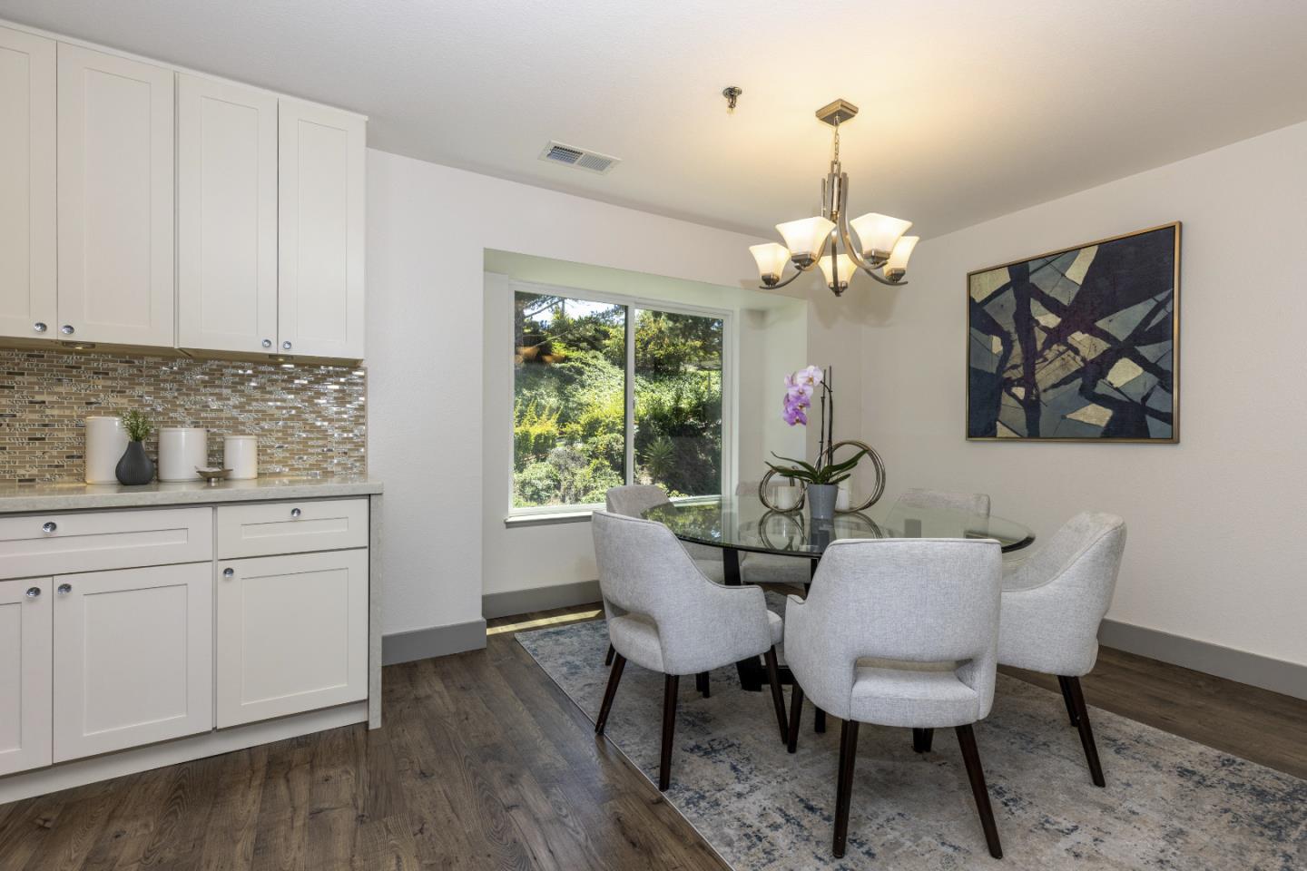 Detail Gallery Image 16 of 47 For 991 Fassler Ave, Pacifica,  CA 94044 - 3 Beds | 2/1 Baths