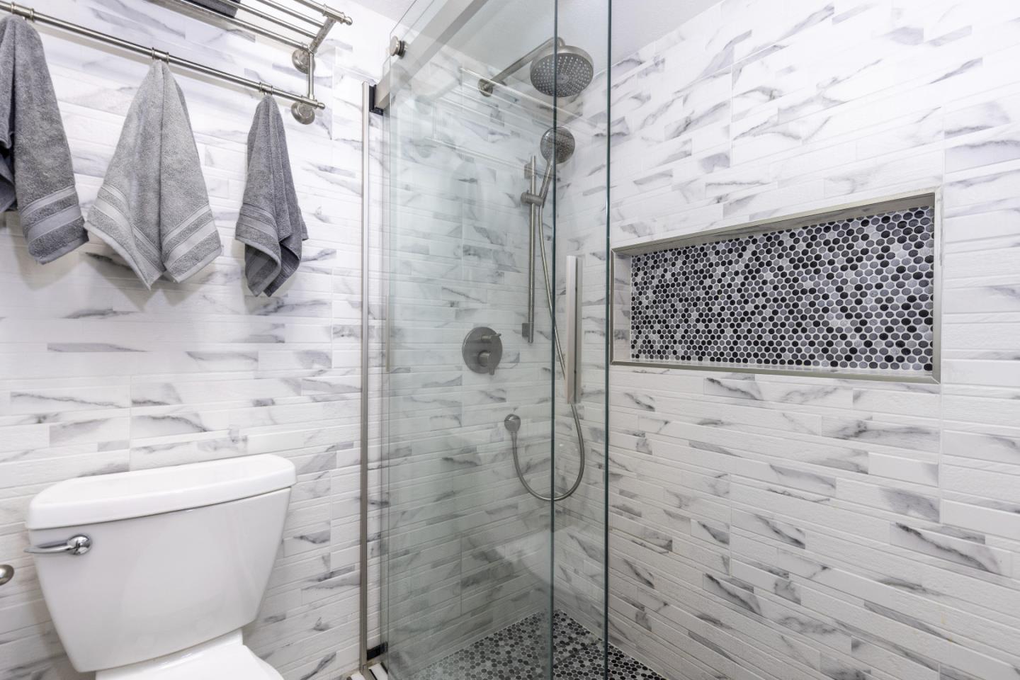Detail Gallery Image 24 of 47 For 991 Fassler Ave, Pacifica,  CA 94044 - 3 Beds | 2/1 Baths