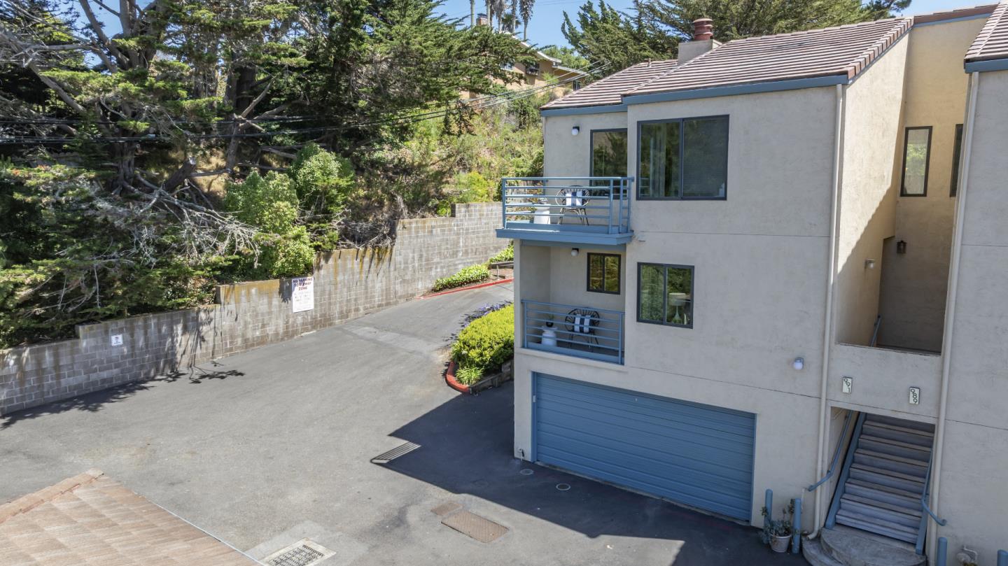 Detail Gallery Image 36 of 47 For 991 Fassler Ave, Pacifica,  CA 94044 - 3 Beds | 2/1 Baths