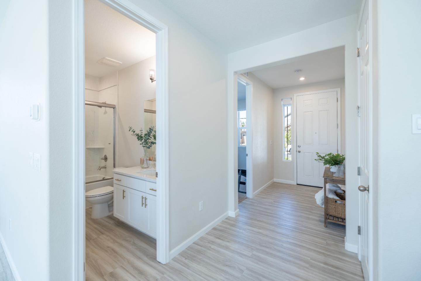 Detail Gallery Image 6 of 36 For 8285 Courage Dr, Sacramento,  CA 95829 - 4 Beds | 3 Baths