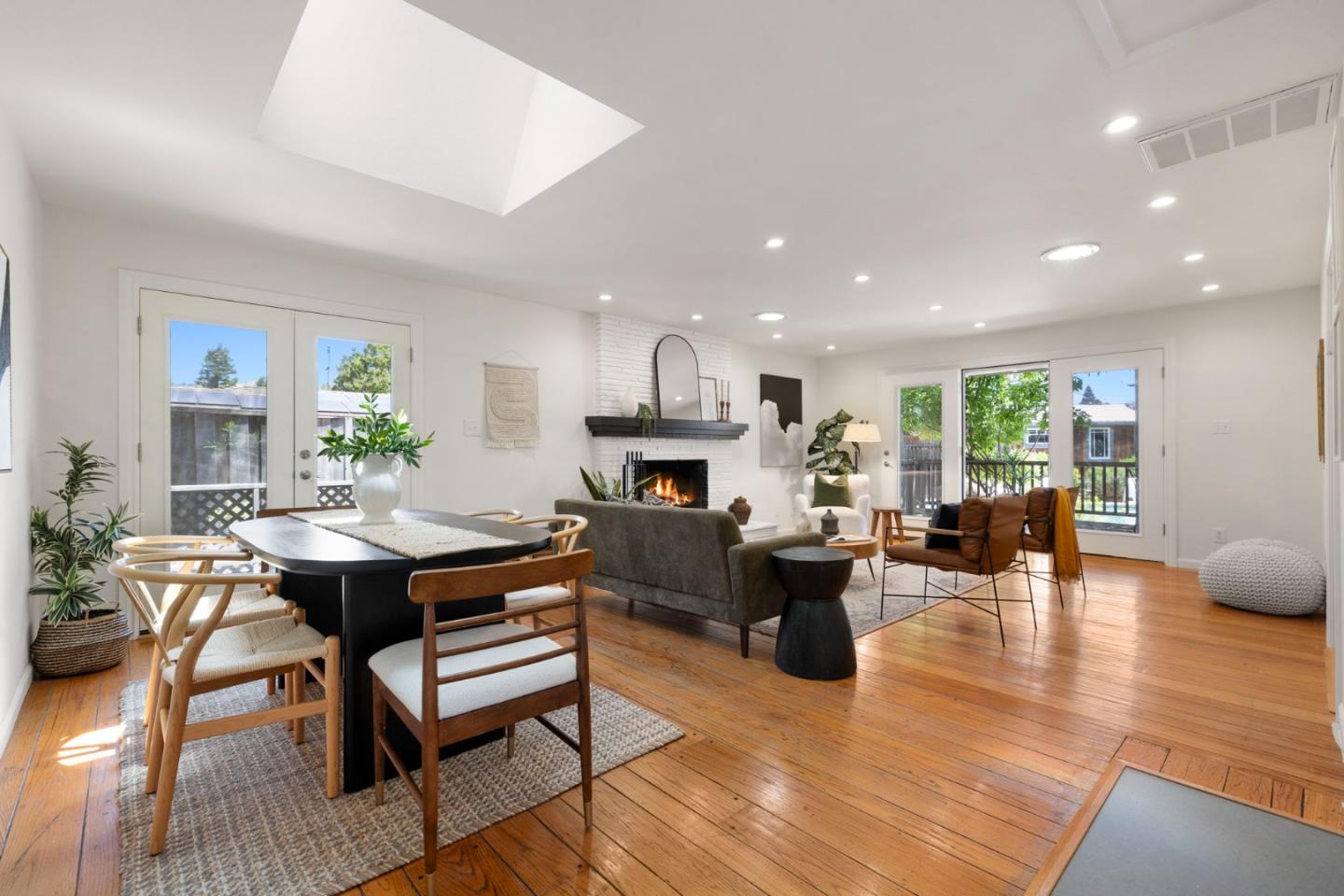 Detail Gallery Image 23 of 106 For 934 Hickory Way, Fremont,  CA 94536 - 4 Beds | 4 Baths