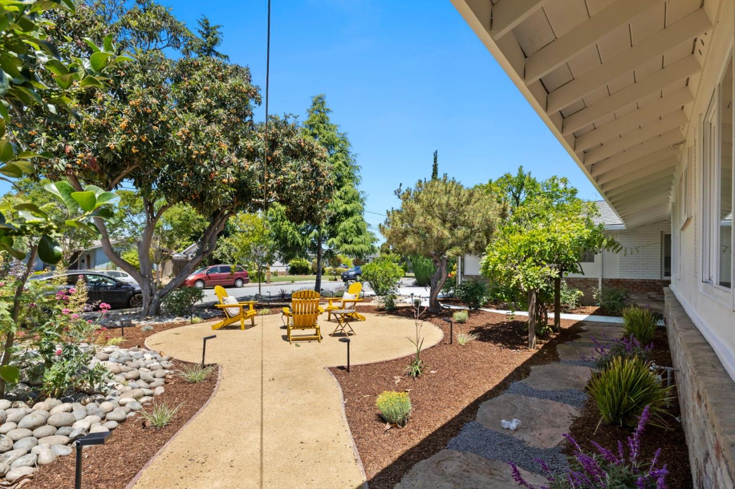 Detail Gallery Image 4 of 106 For 934 Hickory Way, Fremont,  CA 94536 - 4 Beds | 4 Baths