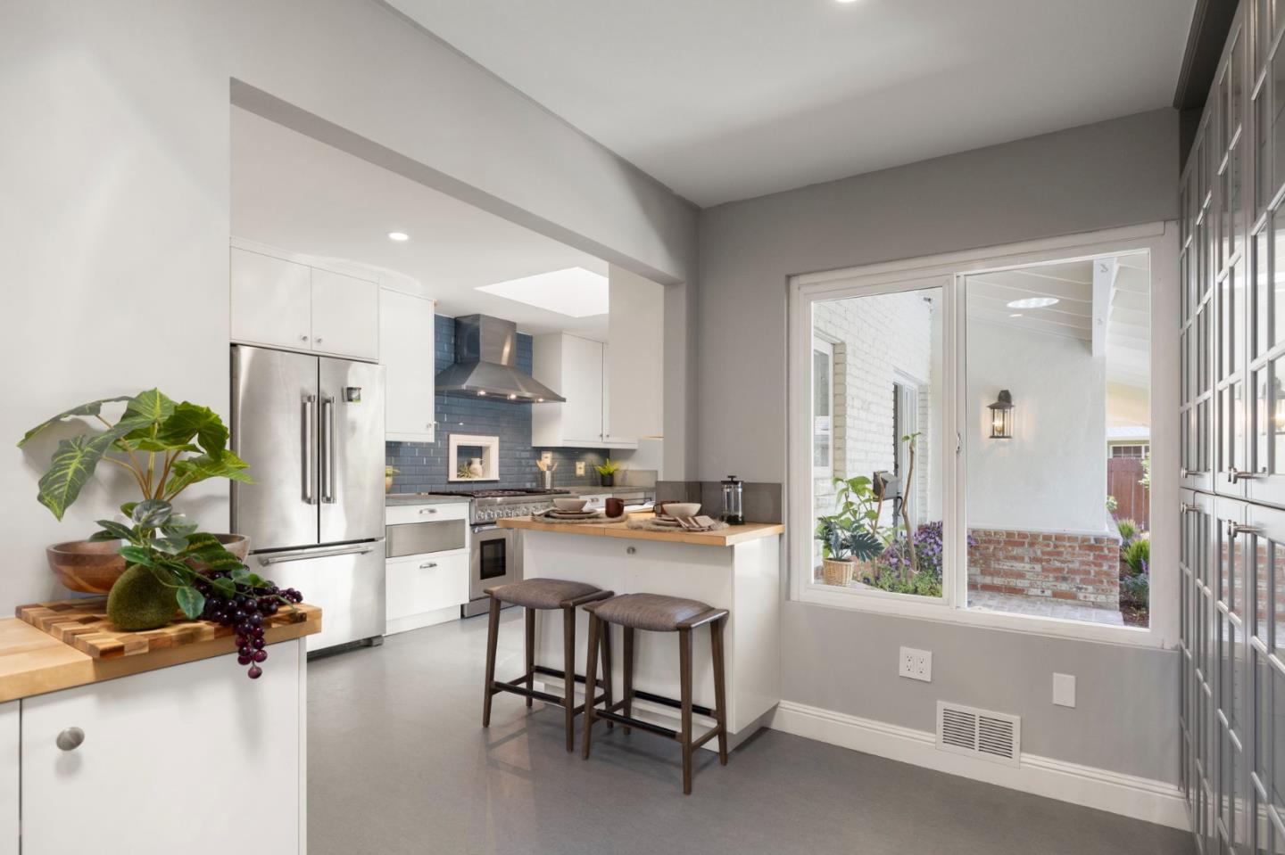 Detail Gallery Image 40 of 106 For 934 Hickory Way, Fremont,  CA 94536 - 4 Beds | 4 Baths