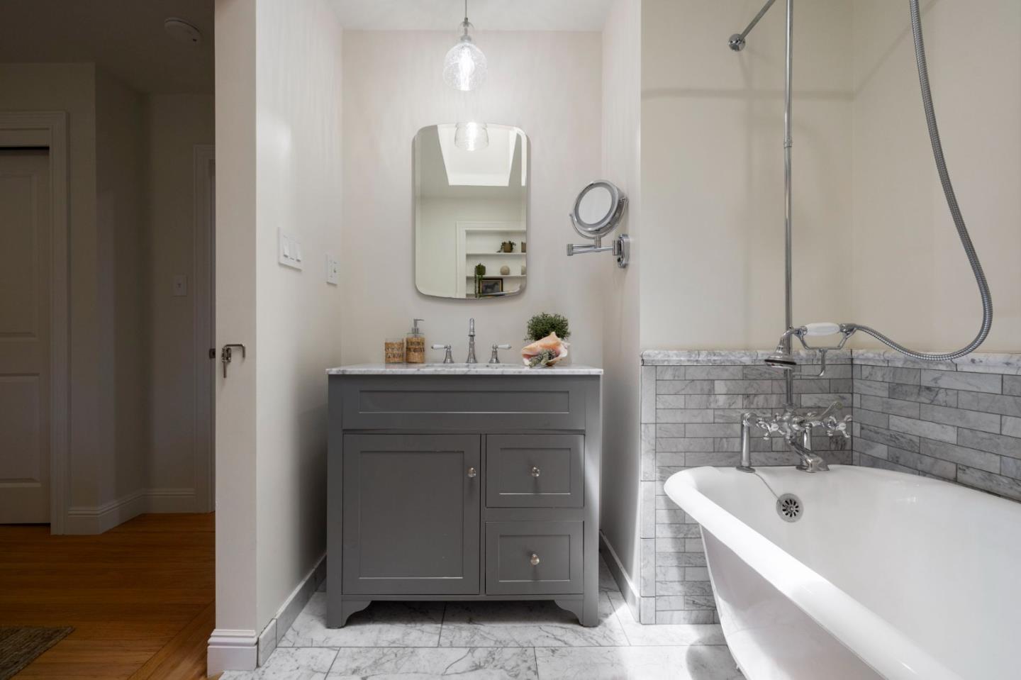 Detail Gallery Image 61 of 106 For 934 Hickory Way, Fremont,  CA 94536 - 4 Beds | 4 Baths