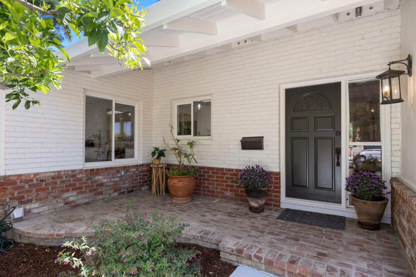 Detail Gallery Image 7 of 106 For 934 Hickory Way, Fremont,  CA 94536 - 4 Beds | 4 Baths