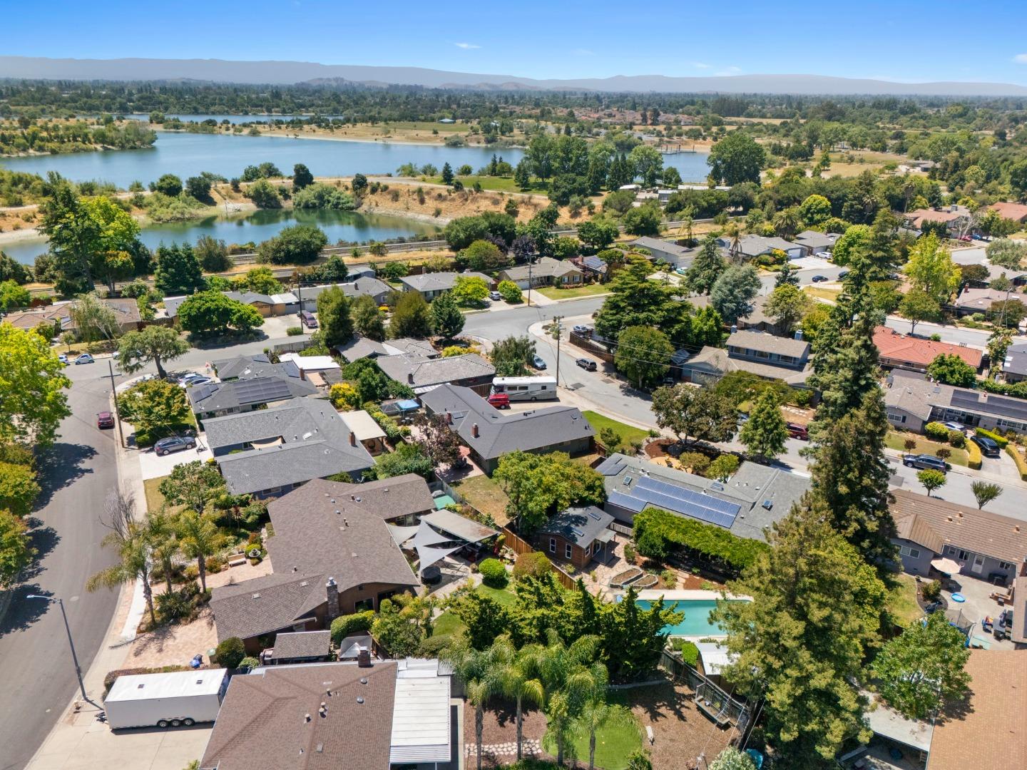 Detail Gallery Image 98 of 106 For 934 Hickory Way, Fremont,  CA 94536 - 4 Beds | 4 Baths