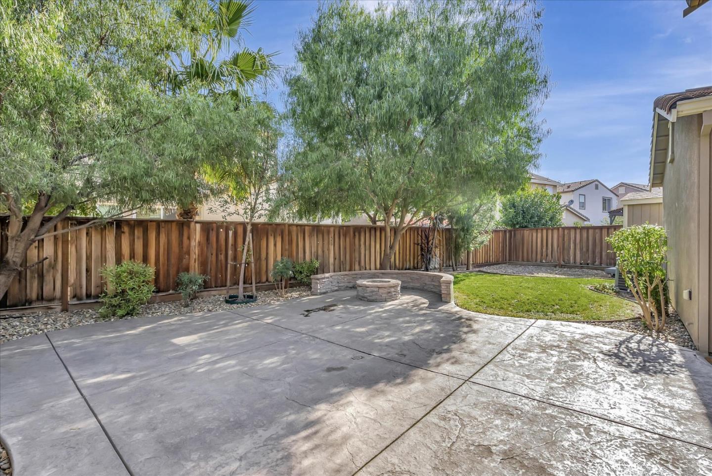 Detail Gallery Image 18 of 20 For 165 W Questa Trl, Tracy,  CA 95391 - 4 Beds | 2/1 Baths
