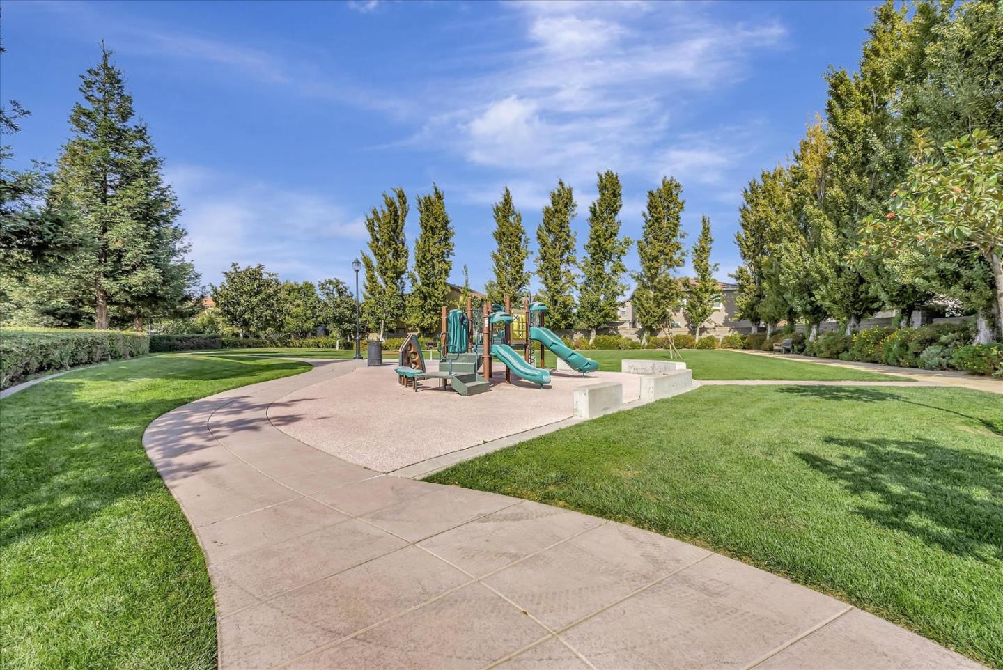 Detail Gallery Image 20 of 20 For 165 W Questa Trl, Tracy,  CA 95391 - 4 Beds | 2/1 Baths