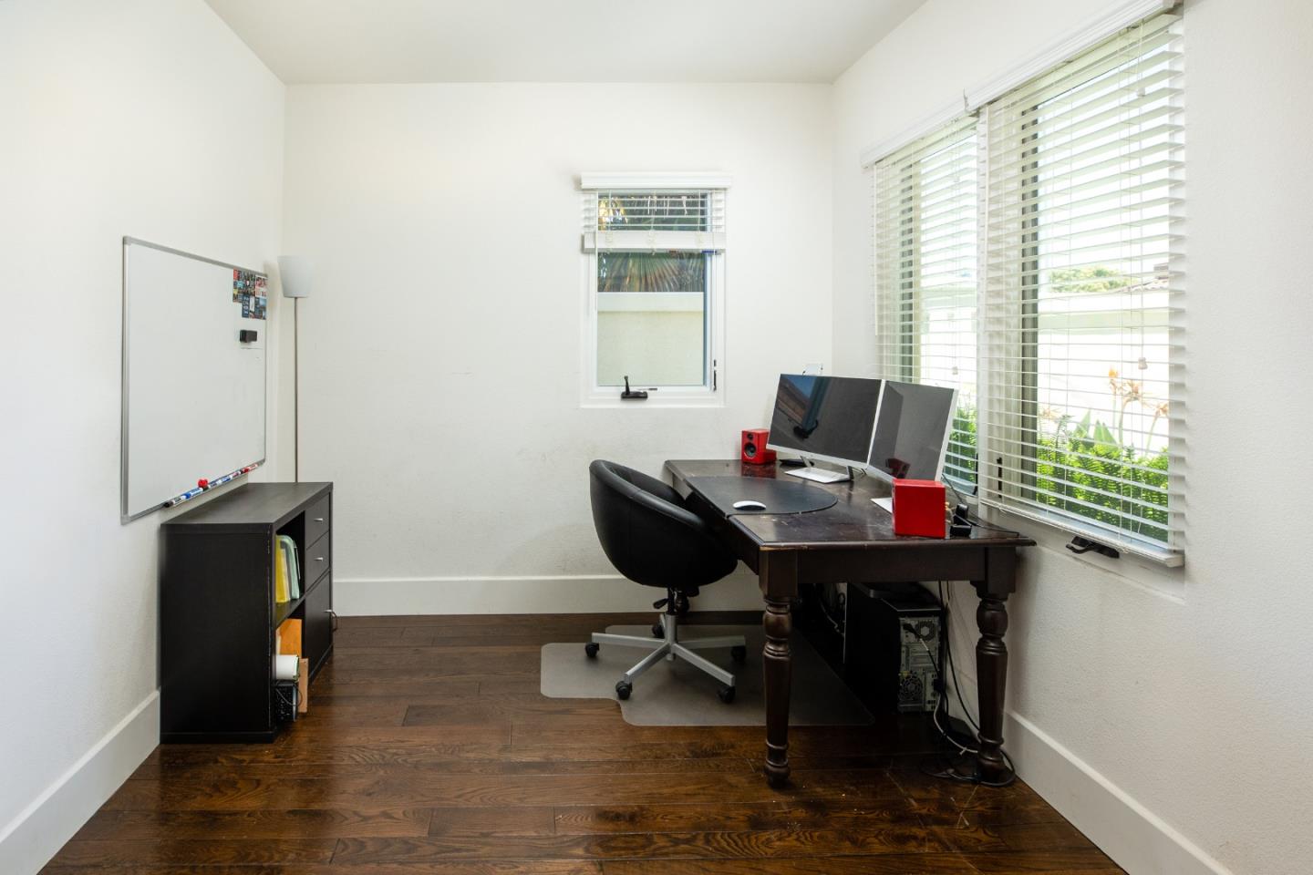 Detail Gallery Image 11 of 17 For 540 Fierro Loop, Campbell,  CA 95008 - 3 Beds | 2/1 Baths