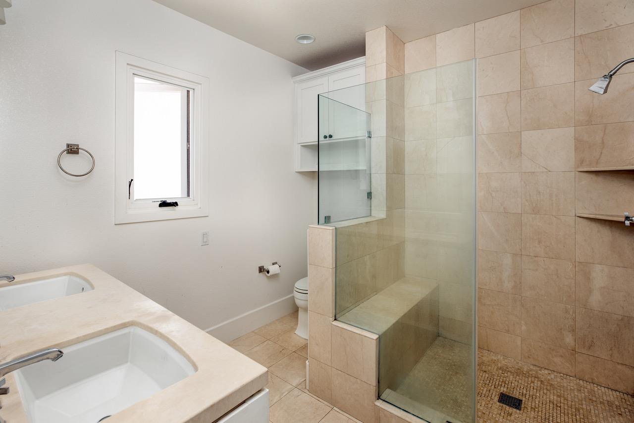 Detail Gallery Image 6 of 17 For 540 Fierro Loop, Campbell,  CA 95008 - 3 Beds | 2/1 Baths