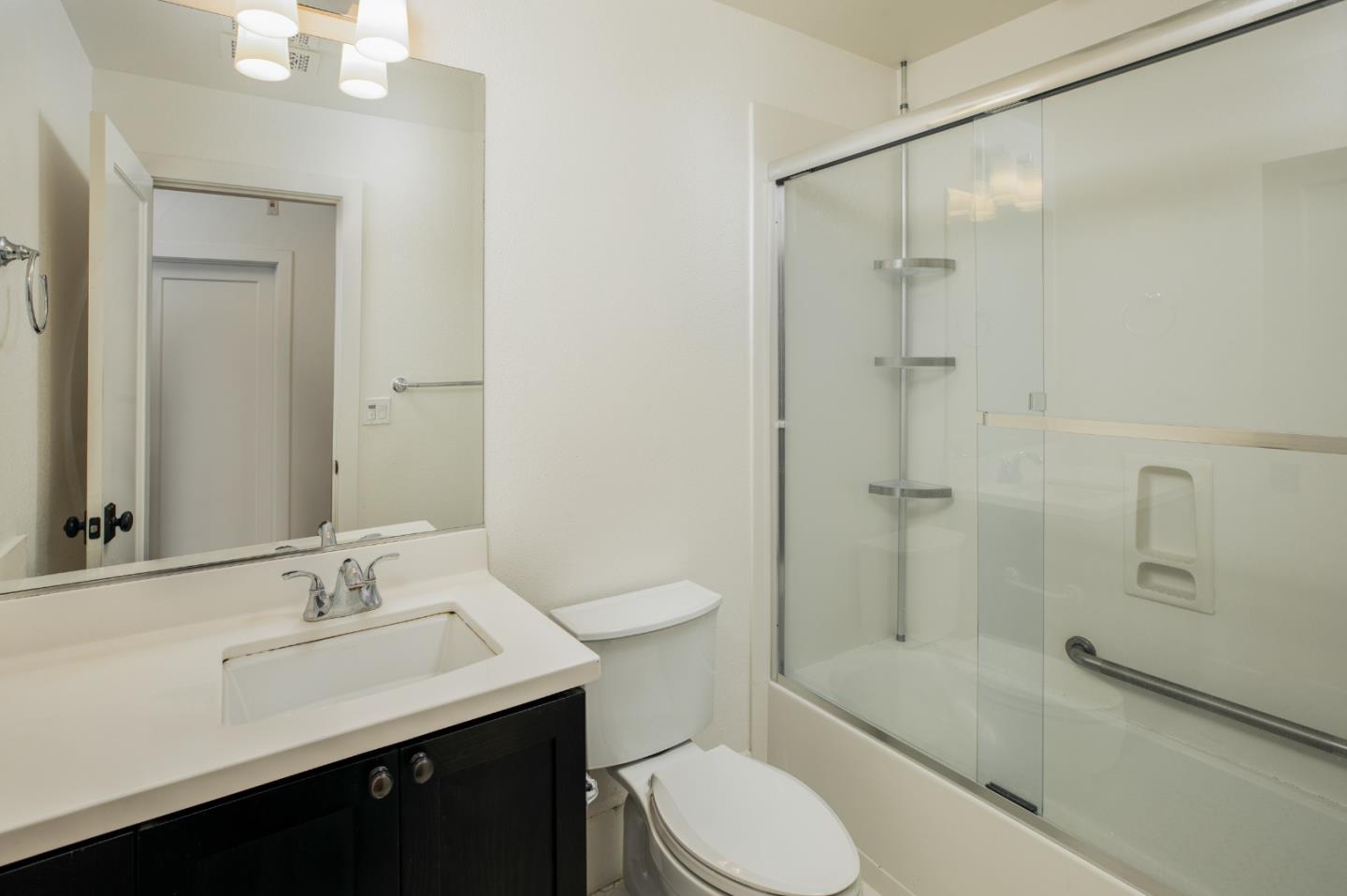 Detail Gallery Image 9 of 17 For 540 Fierro Loop, Campbell,  CA 95008 - 3 Beds | 2/1 Baths