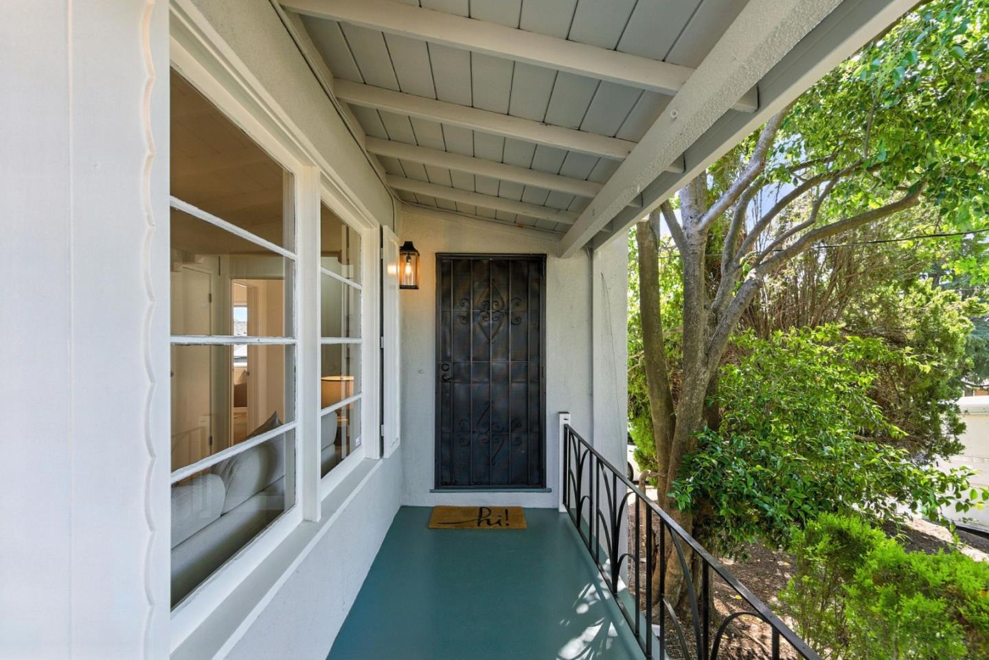 Detail Gallery Image 3 of 44 For 2875 Romagnolo St, Hayward,  CA 94541 - 3 Beds | 1 Baths