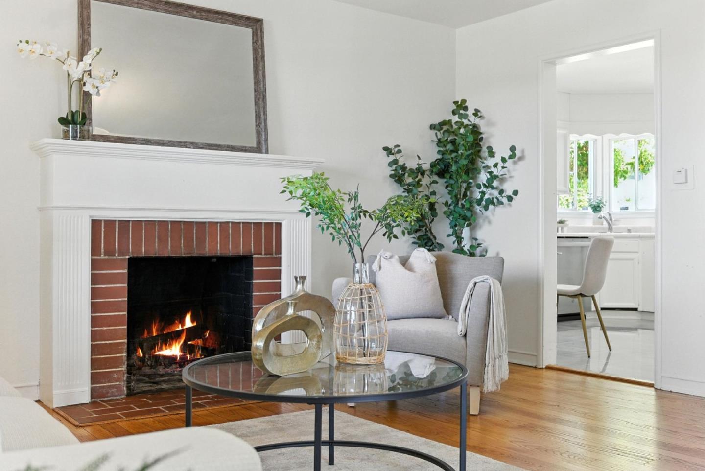 Detail Gallery Image 6 of 44 For 2875 Romagnolo St, Hayward,  CA 94541 - 3 Beds | 1 Baths