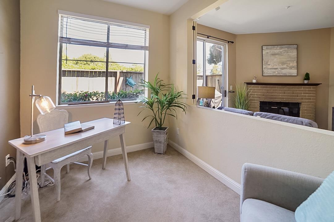 Detail Gallery Image 15 of 27 For 421 Cork Harbour Cir a,  Redwood Shores,  CA 94065 - 1 Beds | 1 Baths