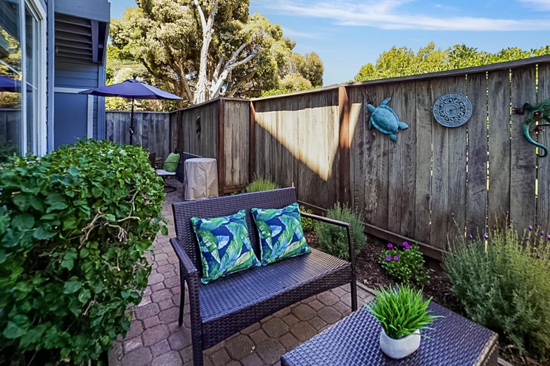Detail Gallery Image 23 of 27 For 421 Cork Harbour Cir a,  Redwood Shores,  CA 94065 - 1 Beds | 1 Baths