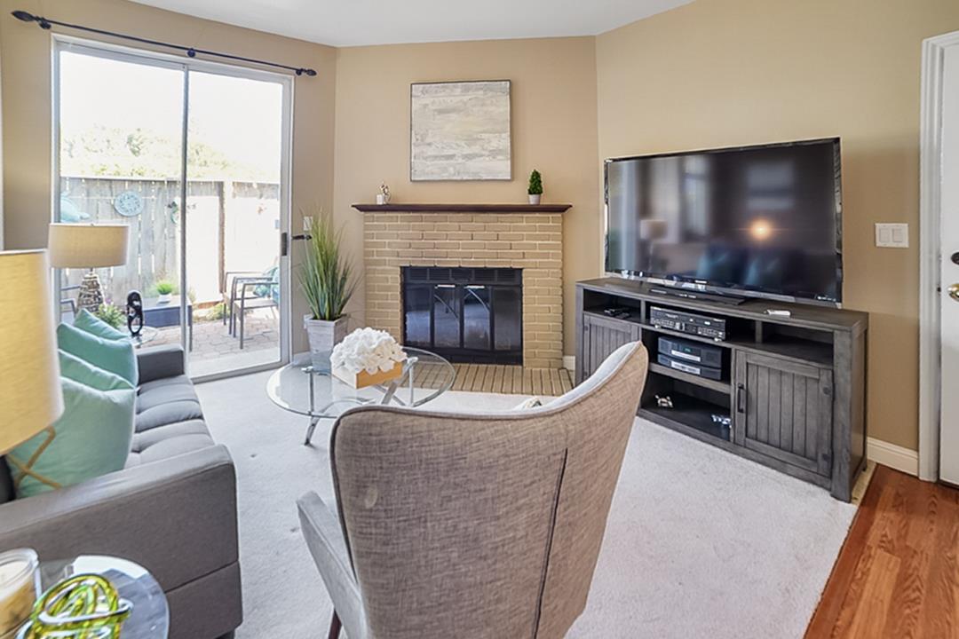 Detail Gallery Image 9 of 27 For 421 Cork Harbour Cir a,  Redwood Shores,  CA 94065 - 1 Beds | 1 Baths
