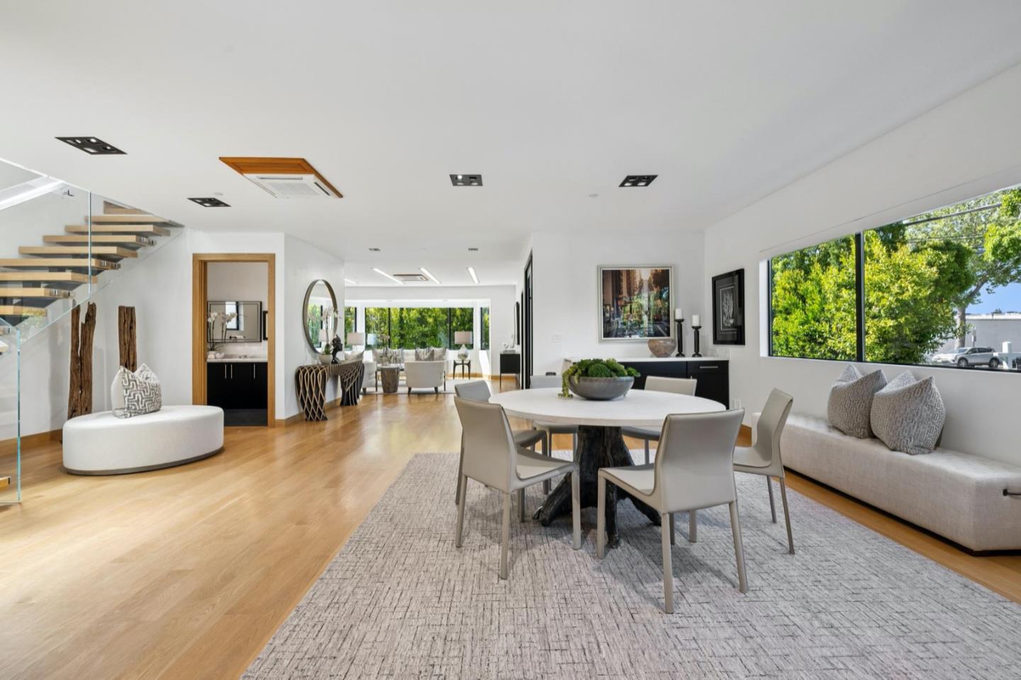 Detail Gallery Image 31 of 110 For 33 Highland Ave, Burlingame,  CA 94010 - 3 Beds | 2/1 Baths