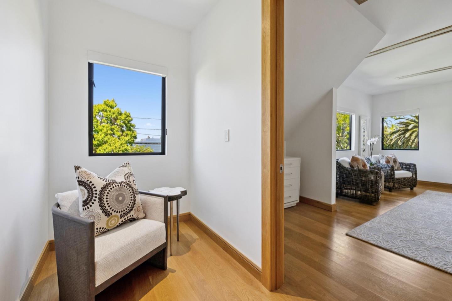 Detail Gallery Image 53 of 110 For 33 Highland Ave, Burlingame,  CA 94010 - 3 Beds | 2/1 Baths