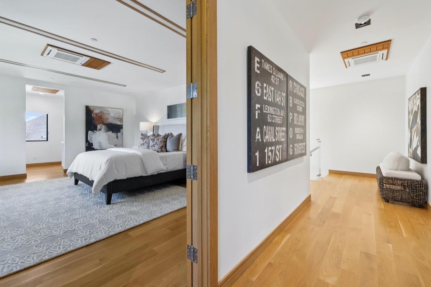 Detail Gallery Image 55 of 110 For 33 Highland Ave, Burlingame,  CA 94010 - 3 Beds | 2/1 Baths
