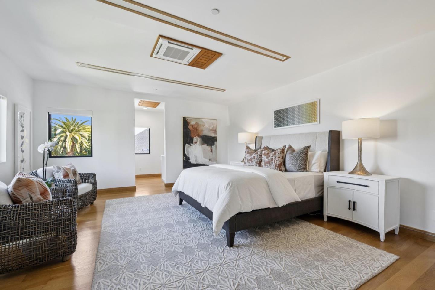 Detail Gallery Image 56 of 110 For 33 Highland Ave, Burlingame,  CA 94010 - 3 Beds | 2/1 Baths