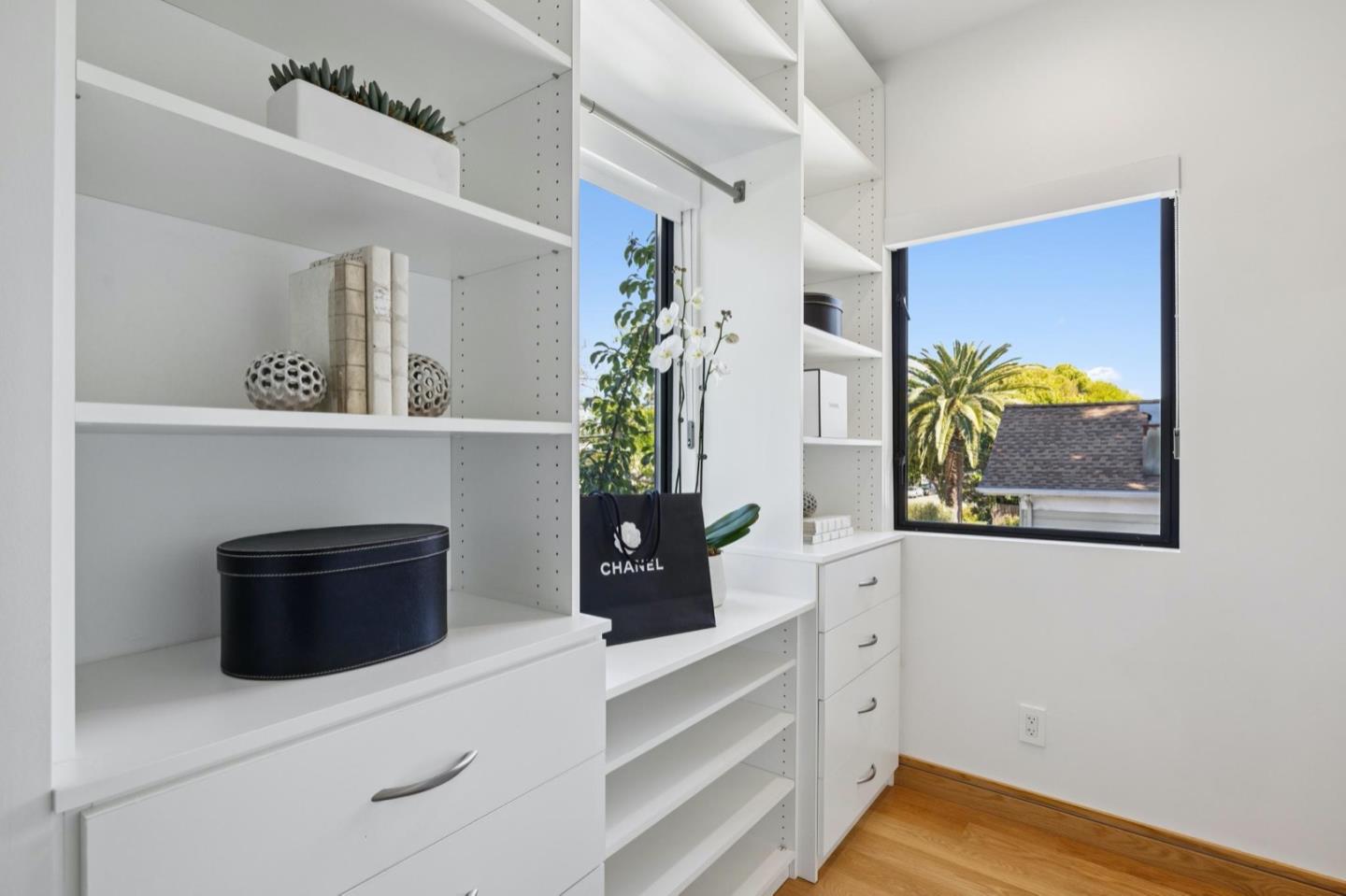 Detail Gallery Image 62 of 110 For 33 Highland Ave, Burlingame,  CA 94010 - 3 Beds | 2/1 Baths