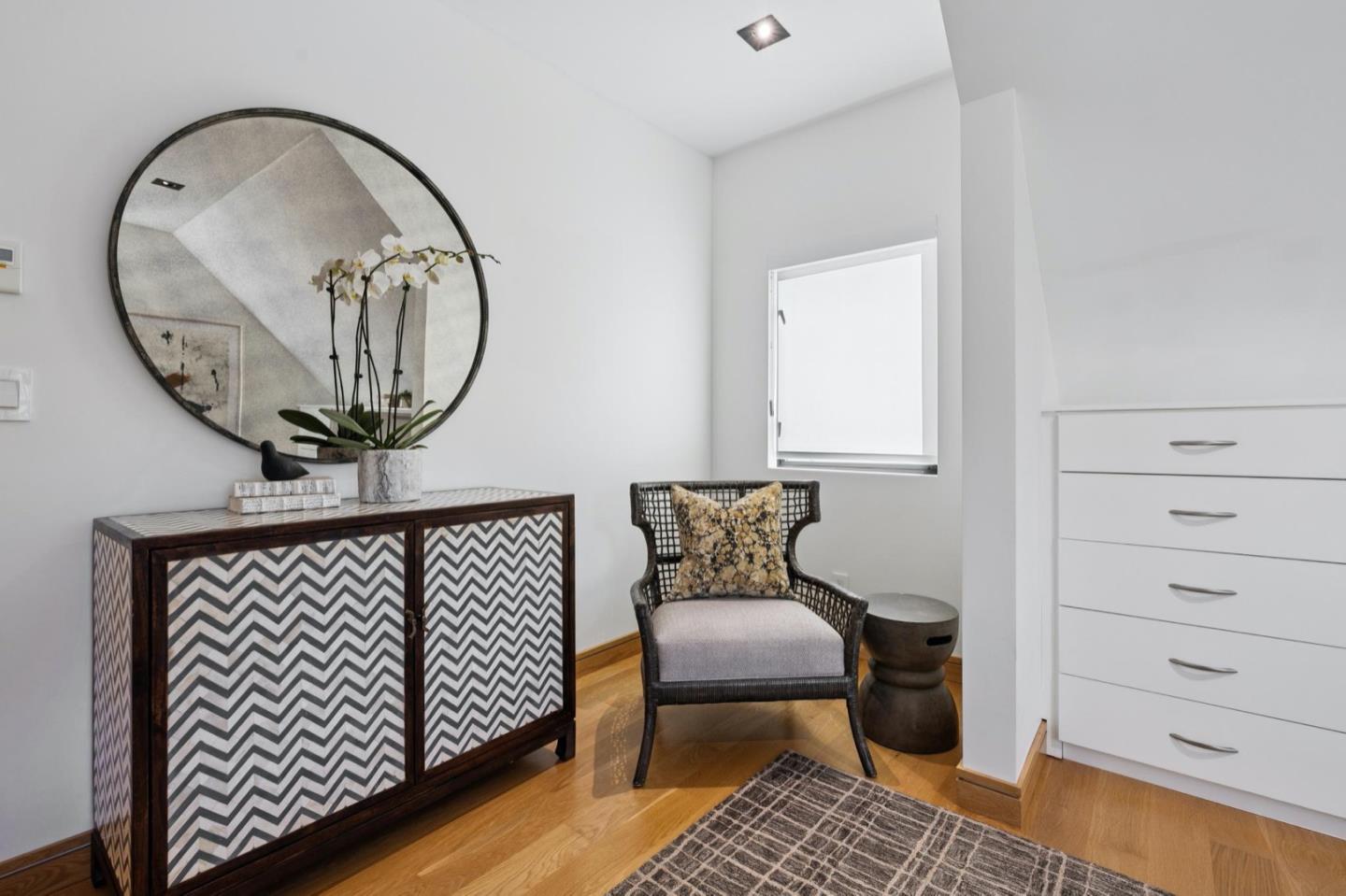 Detail Gallery Image 73 of 110 For 33 Highland Ave, Burlingame,  CA 94010 - 3 Beds | 2/1 Baths