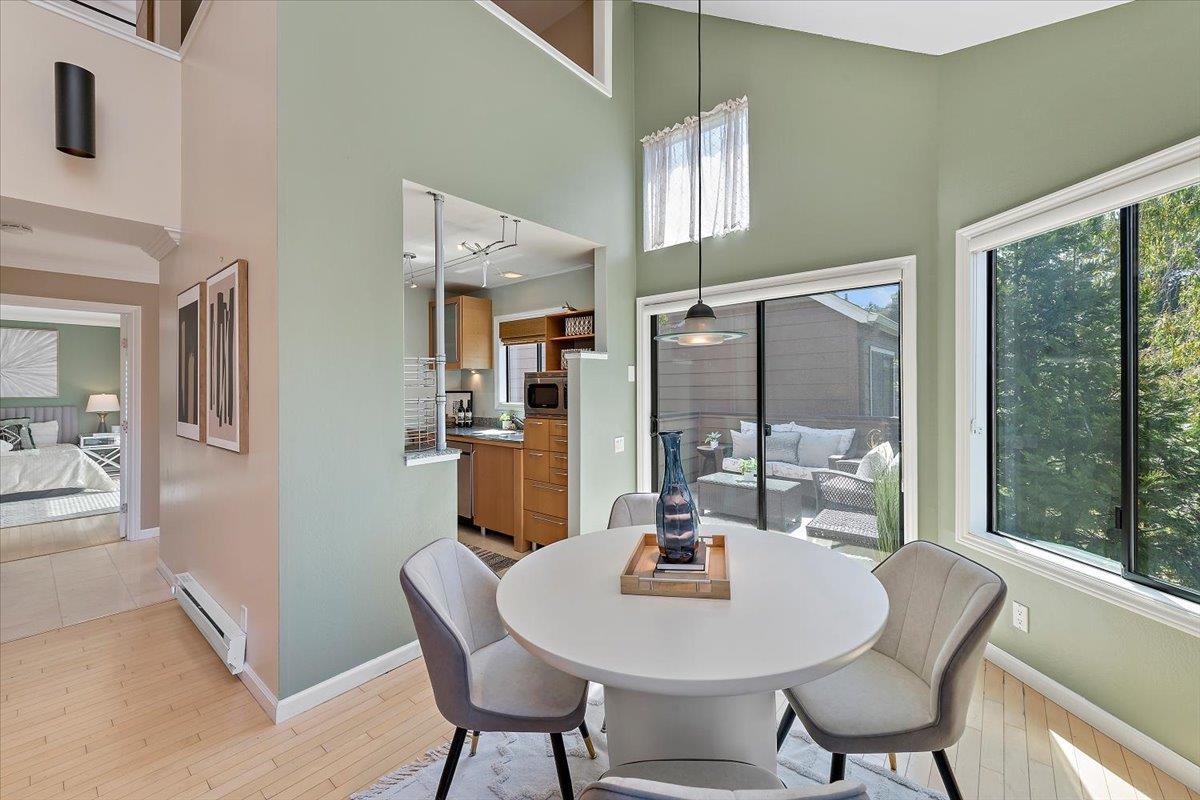 Detail Gallery Image 6 of 42 For 953 Shoreline Dr, San Mateo,  CA 94404 - 2 Beds | 2 Baths