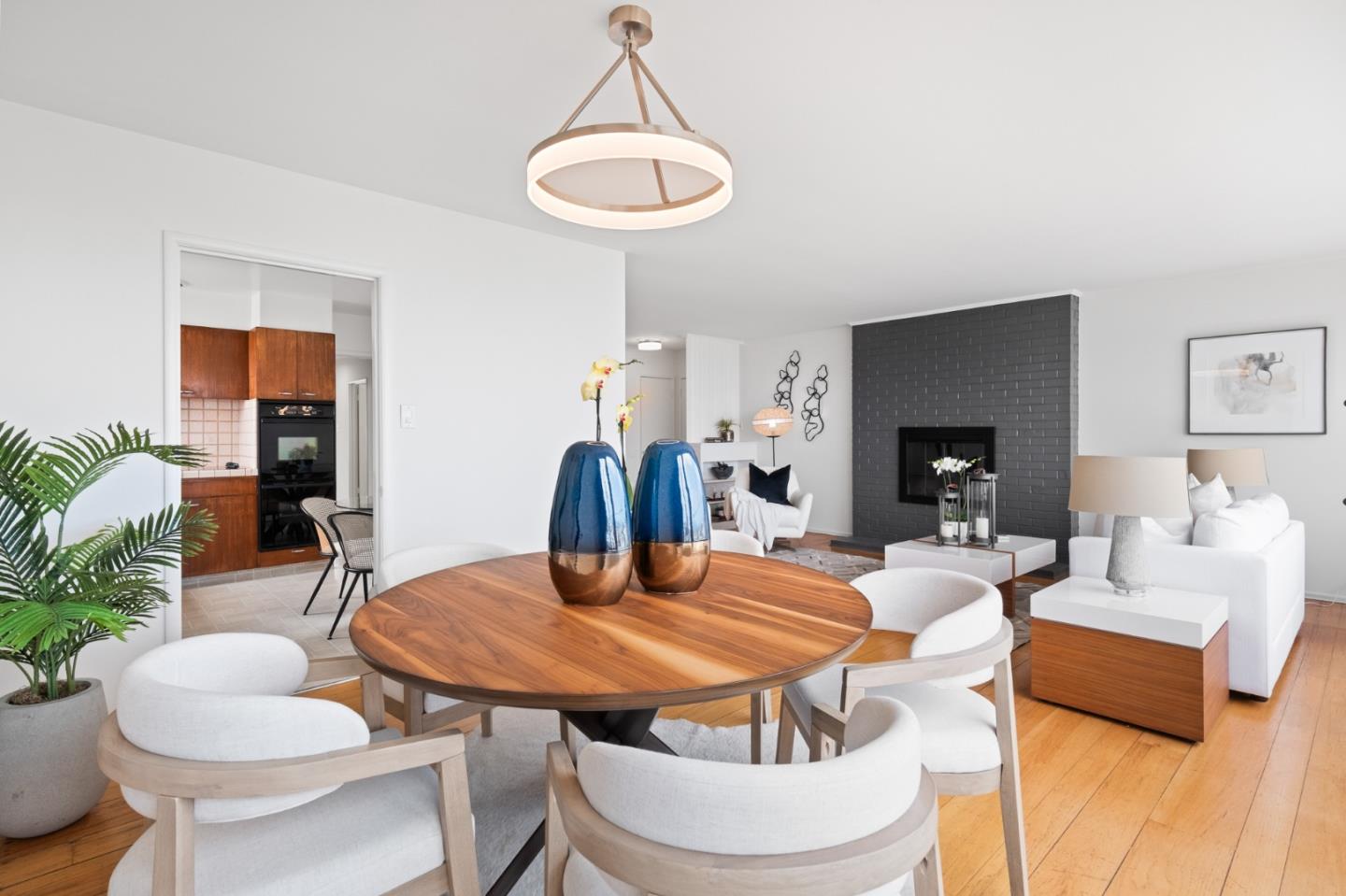 Detail Gallery Image 10 of 45 For 32 Crestview Ave, Daly City,  CA 94015 - 3 Beds | 2 Baths