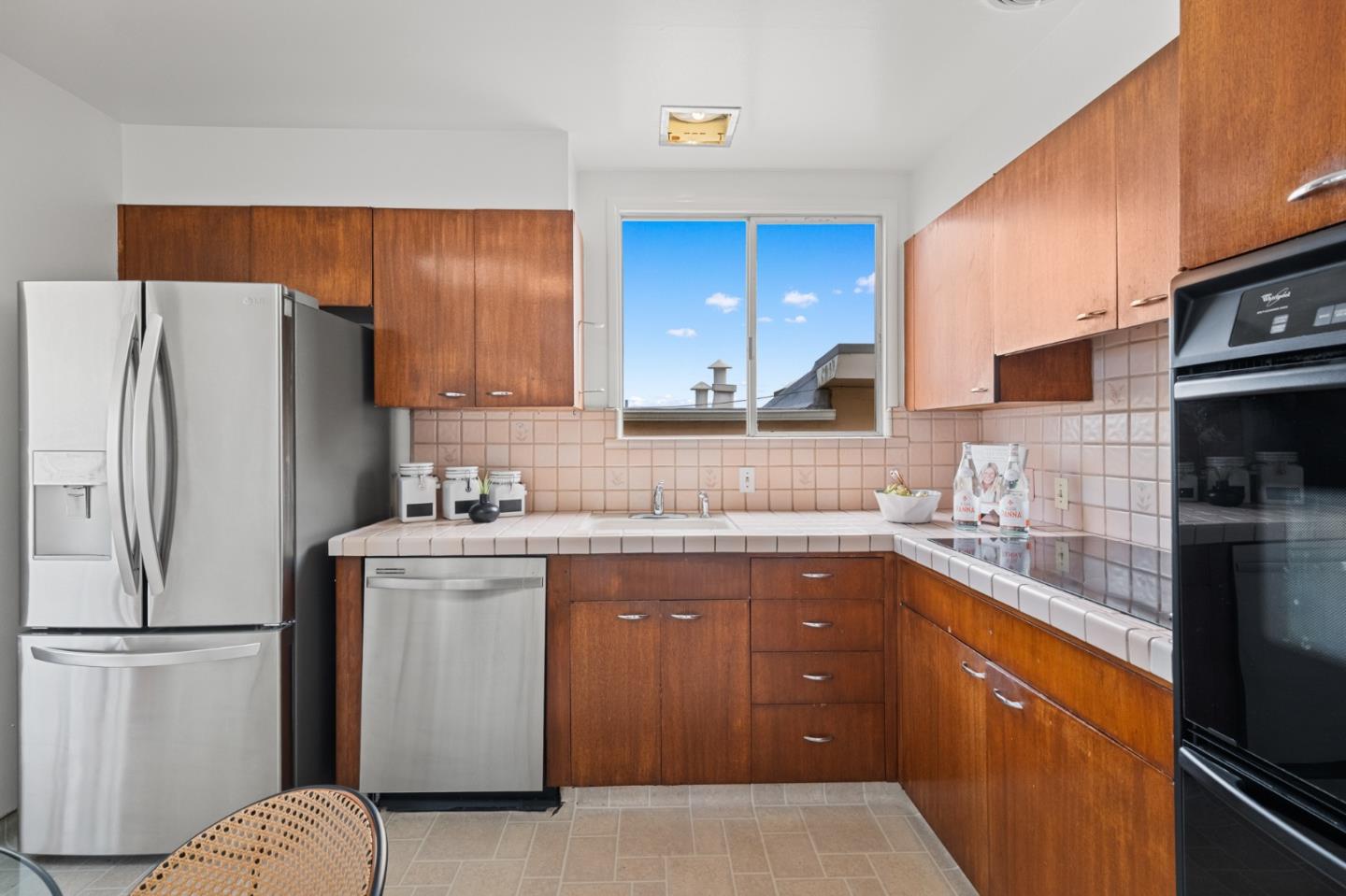 Detail Gallery Image 12 of 45 For 32 Crestview Ave, Daly City,  CA 94015 - 3 Beds | 2 Baths