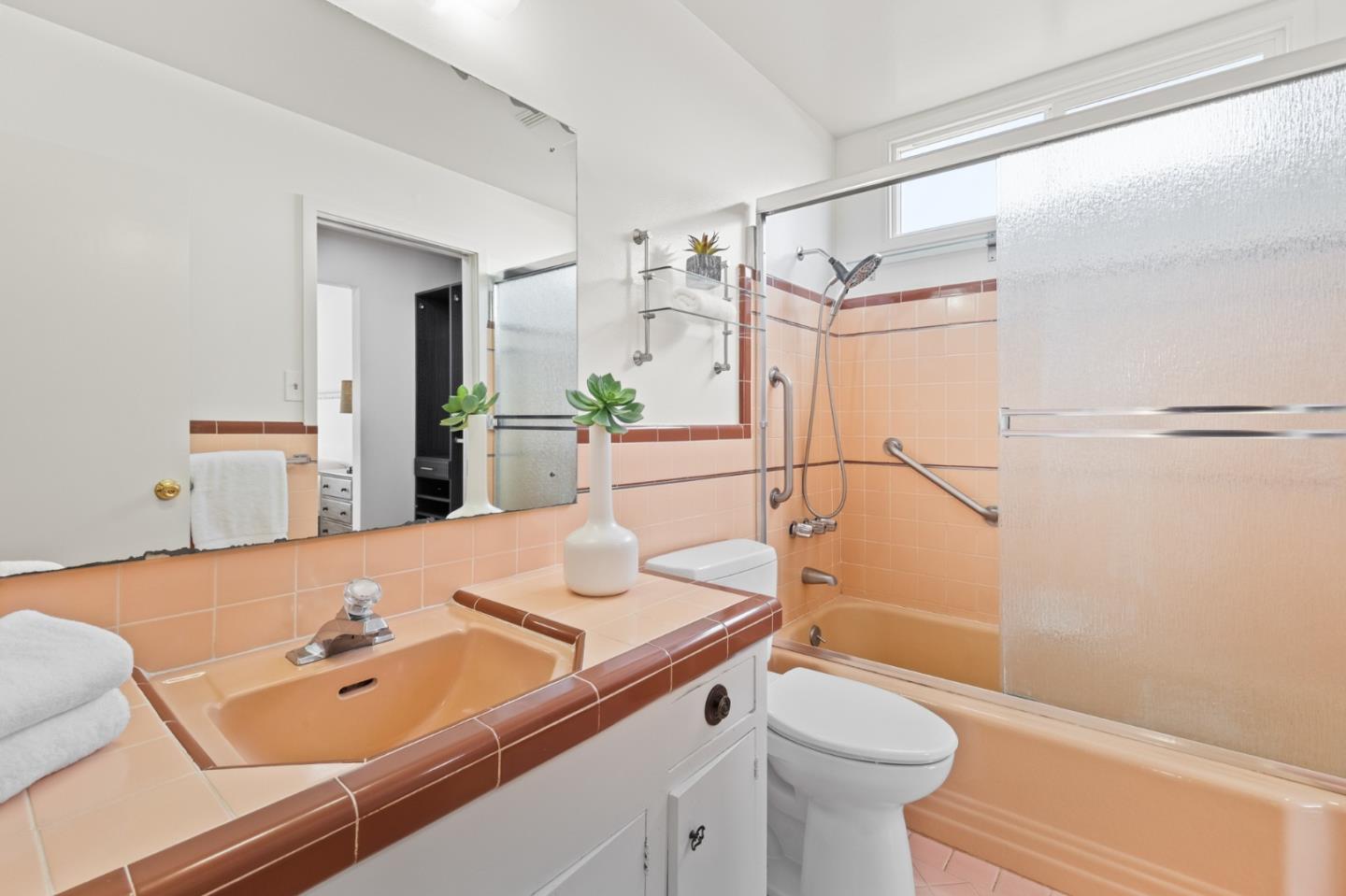 Detail Gallery Image 19 of 45 For 32 Crestview Ave, Daly City,  CA 94015 - 3 Beds | 2 Baths