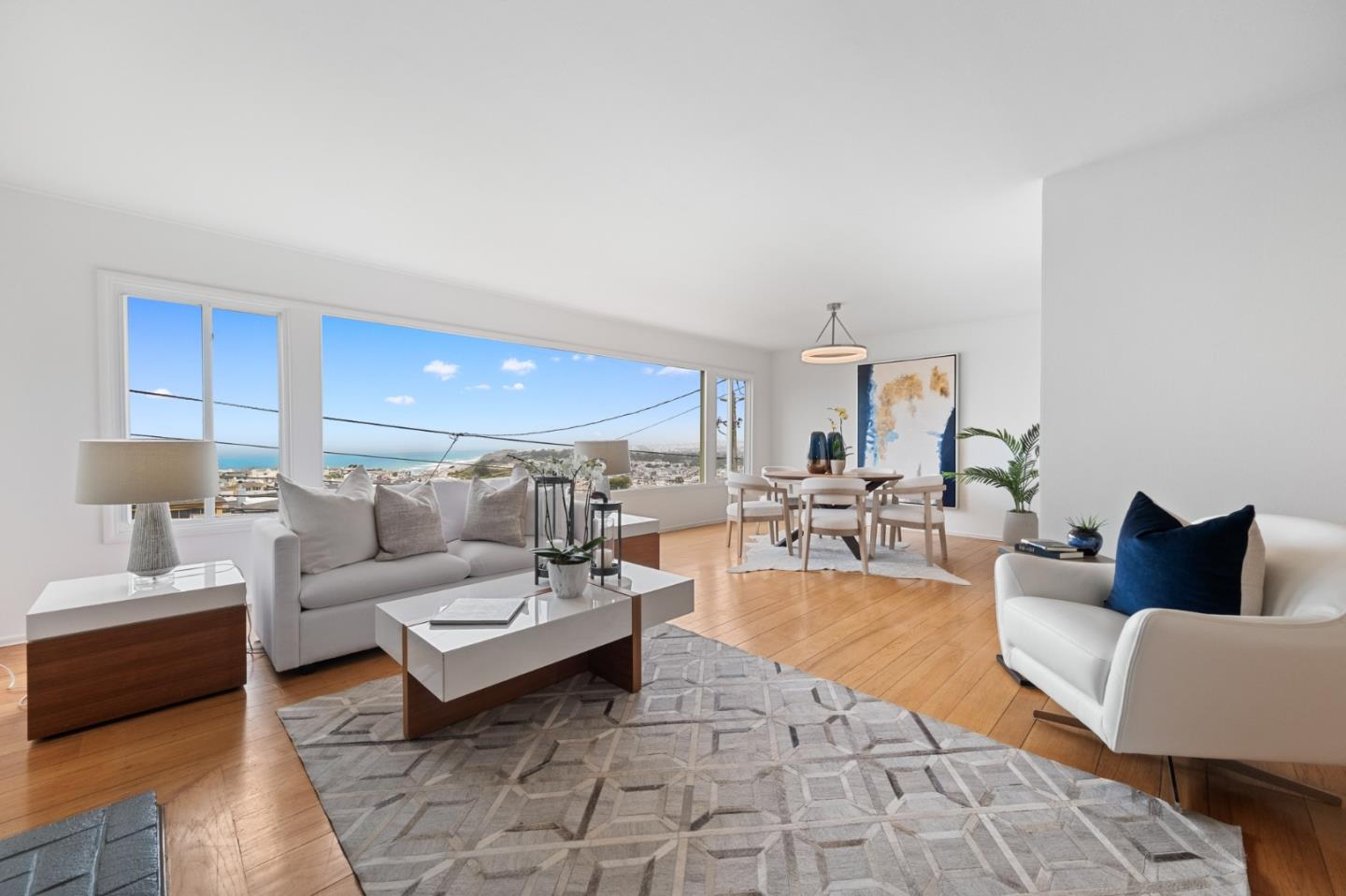 Detail Gallery Image 2 of 45 For 32 Crestview Ave, Daly City,  CA 94015 - 3 Beds | 2 Baths
