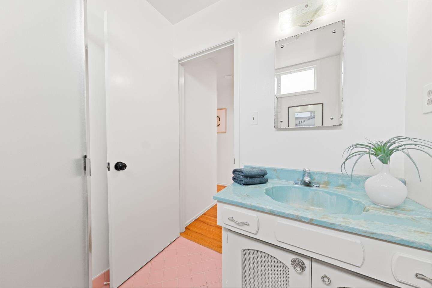 Detail Gallery Image 24 of 45 For 32 Crestview Ave, Daly City,  CA 94015 - 3 Beds | 2 Baths