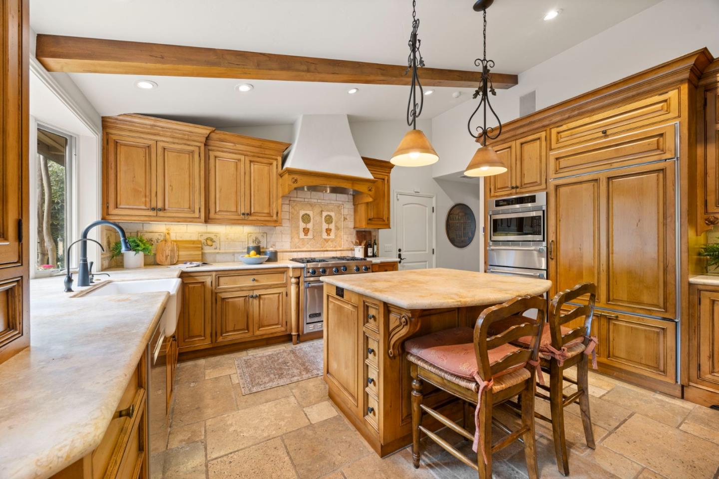 Detail Gallery Image 34 of 120 For 27600 Edgerton Rd, Los Altos Hills,  CA 94022 - 4 Beds | 4/1 Baths