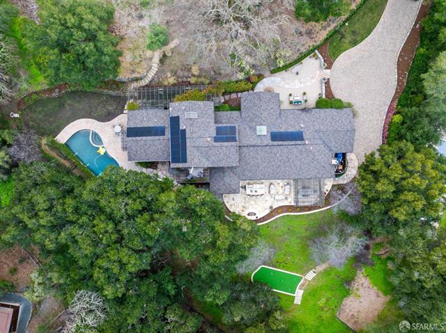 Detail Gallery Image 4 of 120 For 27600 Edgerton Rd, Los Altos Hills,  CA 94022 - 4 Beds | 4/1 Baths