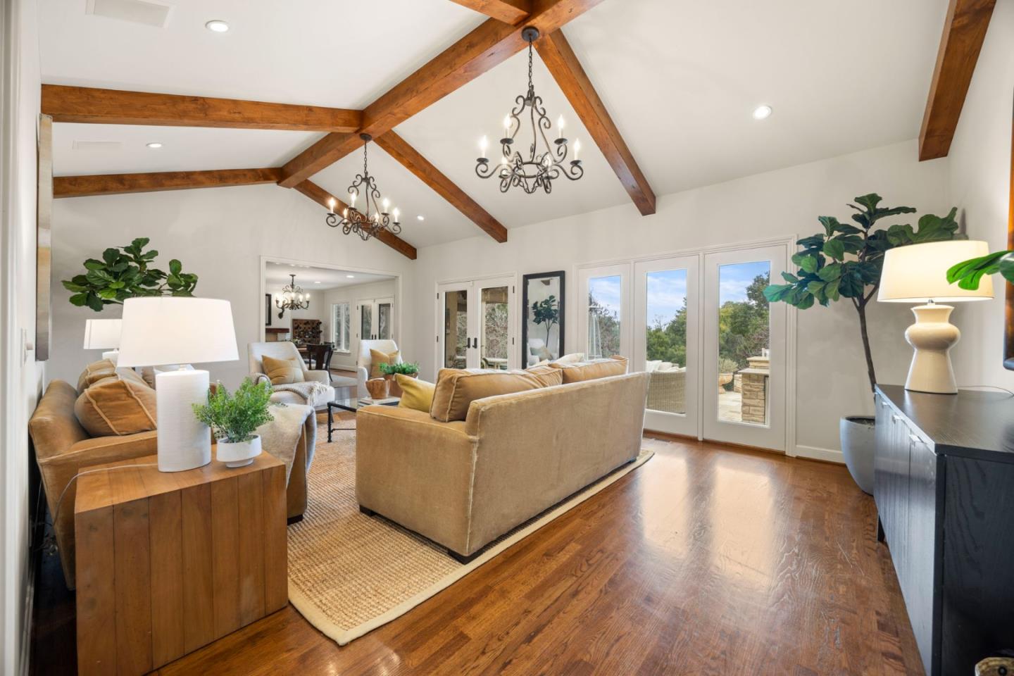 Detail Gallery Image 40 of 120 For 27600 Edgerton Rd, Los Altos Hills,  CA 94022 - 4 Beds | 4/1 Baths