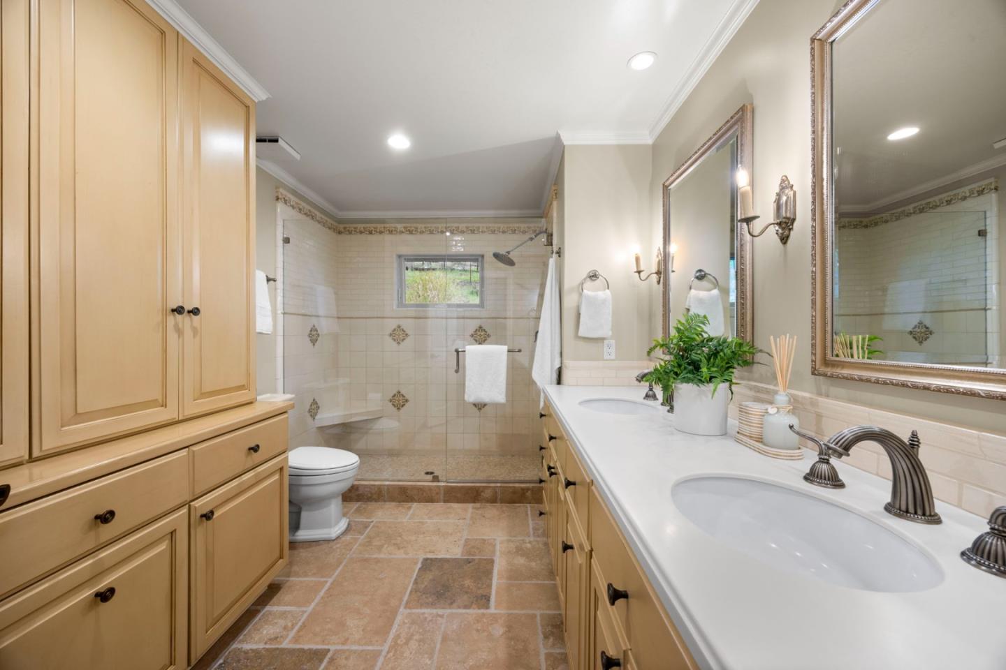 Detail Gallery Image 64 of 120 For 27600 Edgerton Rd, Los Altos Hills,  CA 94022 - 4 Beds | 4/1 Baths