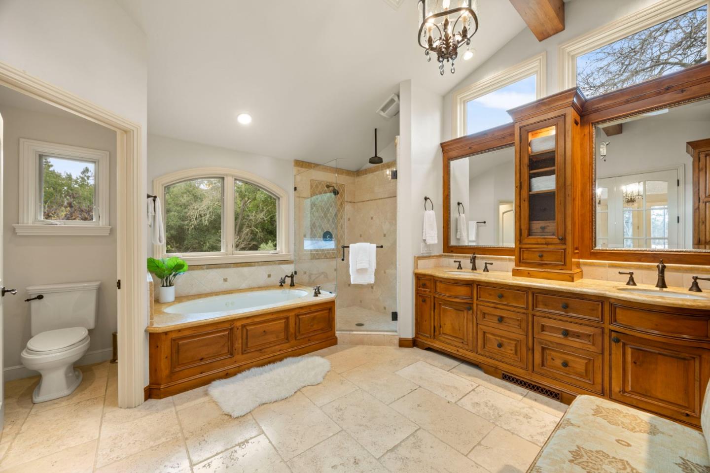 Detail Gallery Image 80 of 120 For 27600 Edgerton Rd, Los Altos Hills,  CA 94022 - 4 Beds | 4/1 Baths