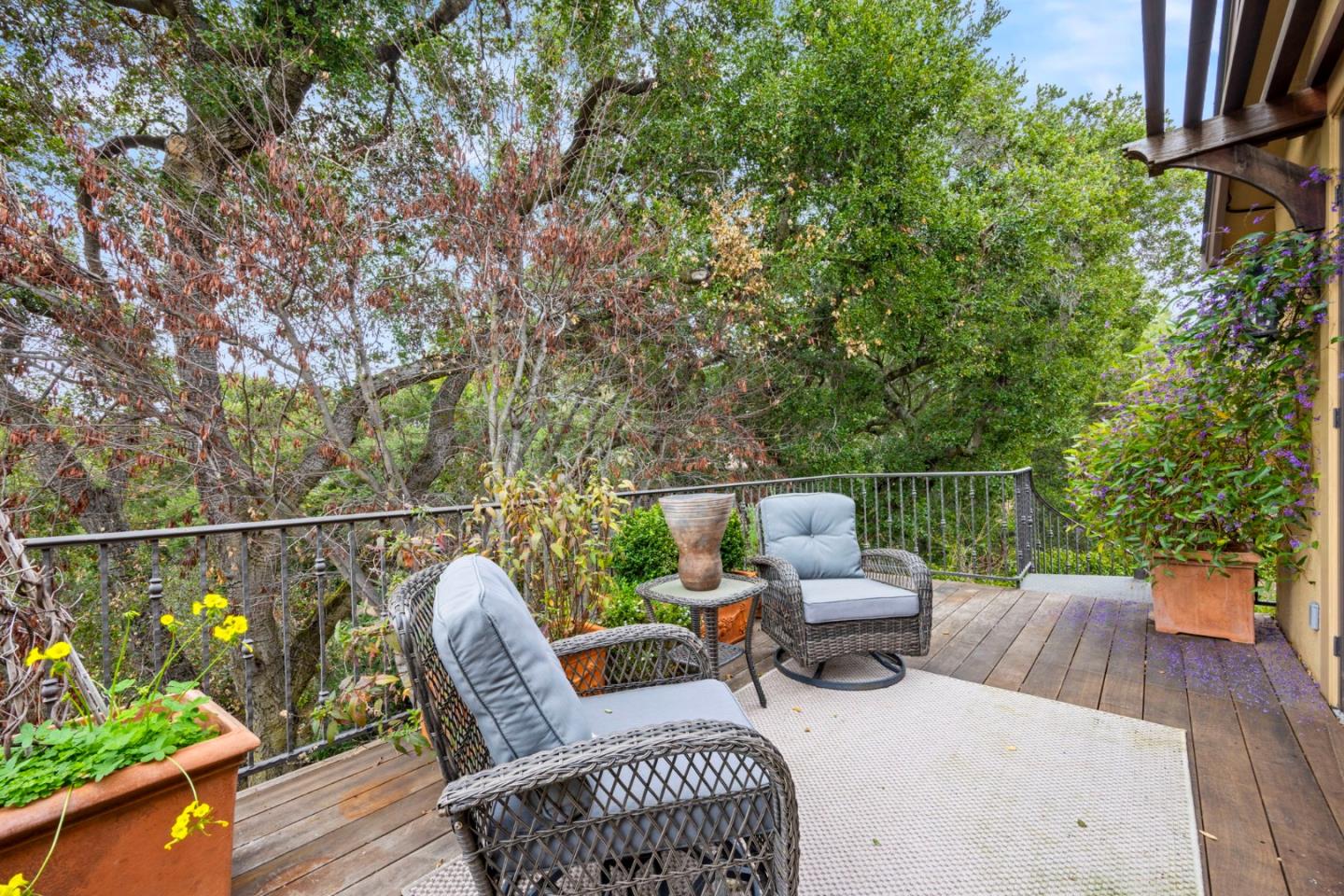 Detail Gallery Image 81 of 120 For 27600 Edgerton Rd, Los Altos Hills,  CA 94022 - 4 Beds | 4/1 Baths