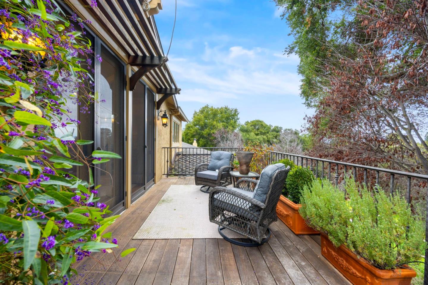 Detail Gallery Image 82 of 120 For 27600 Edgerton Rd, Los Altos Hills,  CA 94022 - 4 Beds | 4/1 Baths