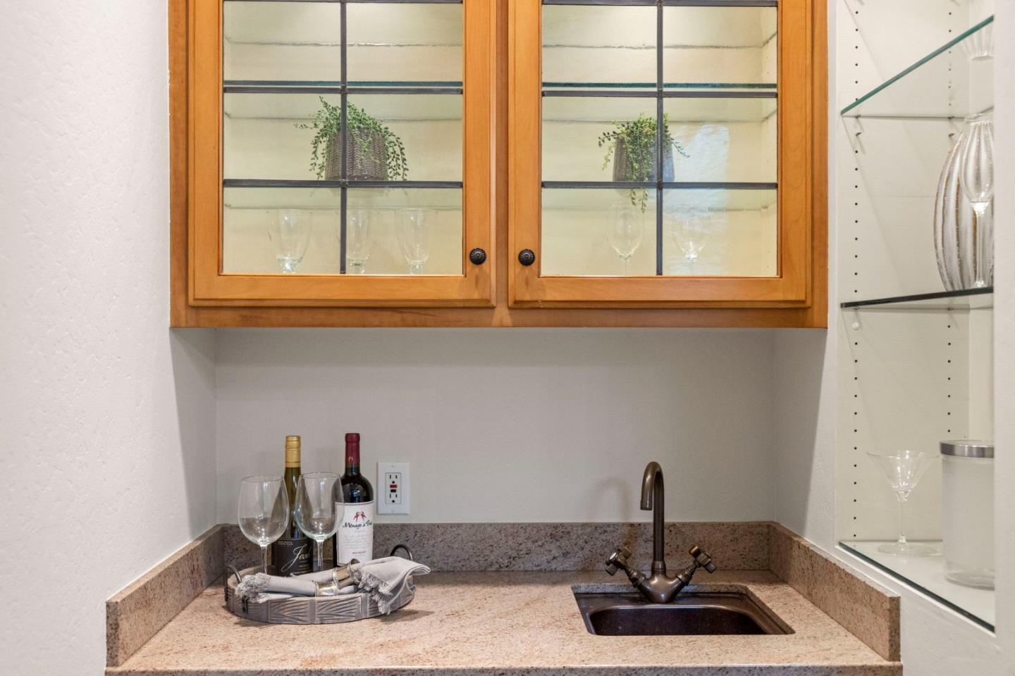 Detail Gallery Image 93 of 120 For 27600 Edgerton Rd, Los Altos Hills,  CA 94022 - 4 Beds | 4/1 Baths