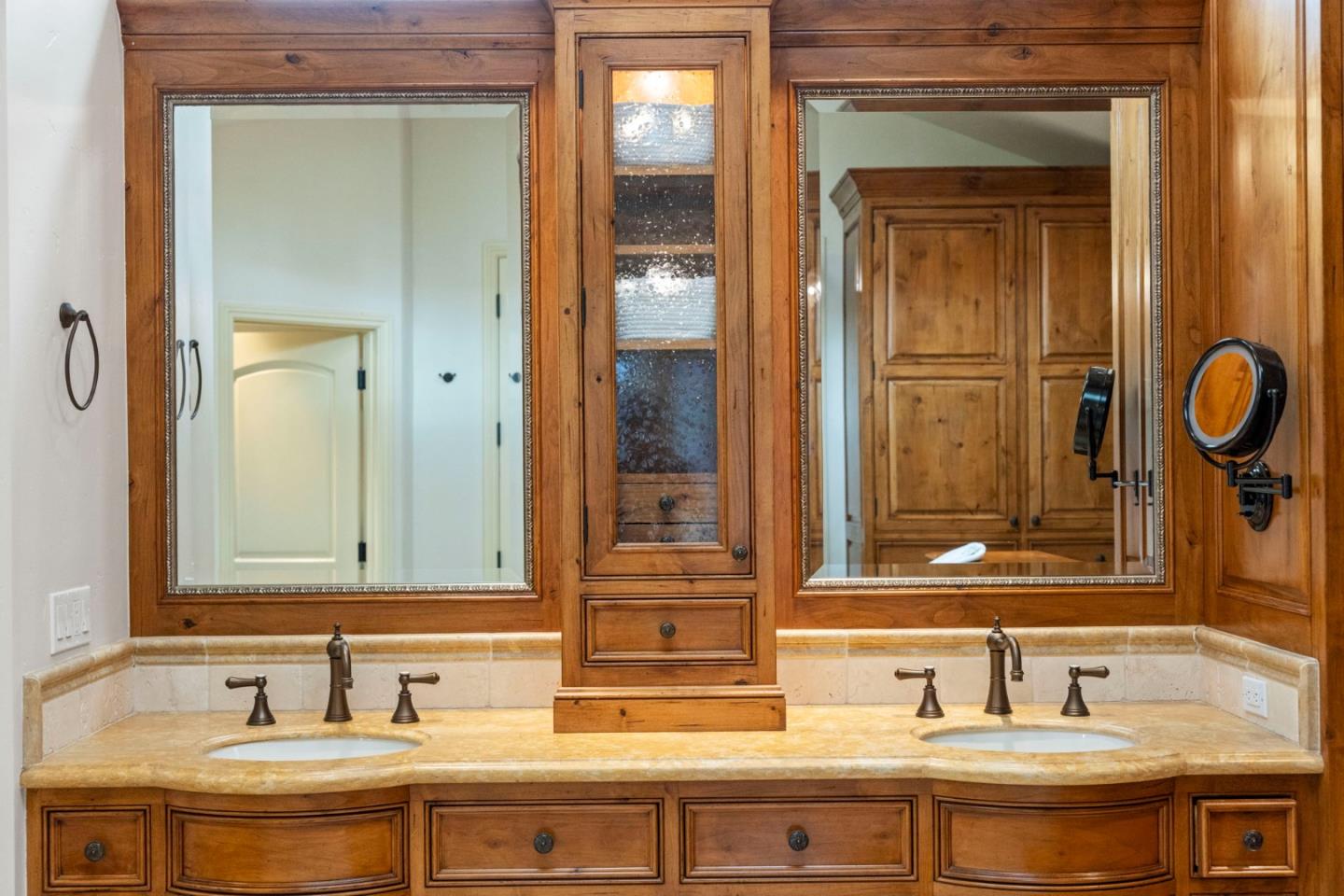 Detail Gallery Image 96 of 120 For 27600 Edgerton Rd, Los Altos Hills,  CA 94022 - 4 Beds | 4/1 Baths