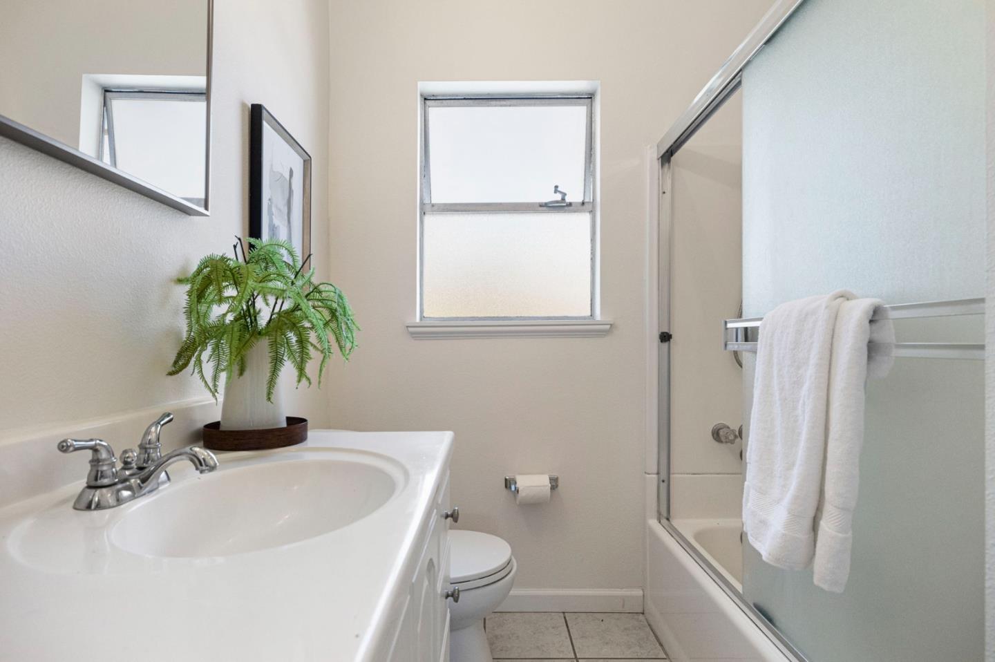 Detail Gallery Image 16 of 42 For 423 Walnut Ave, South San Francisco,  CA 94080 - 3 Beds | 2 Baths
