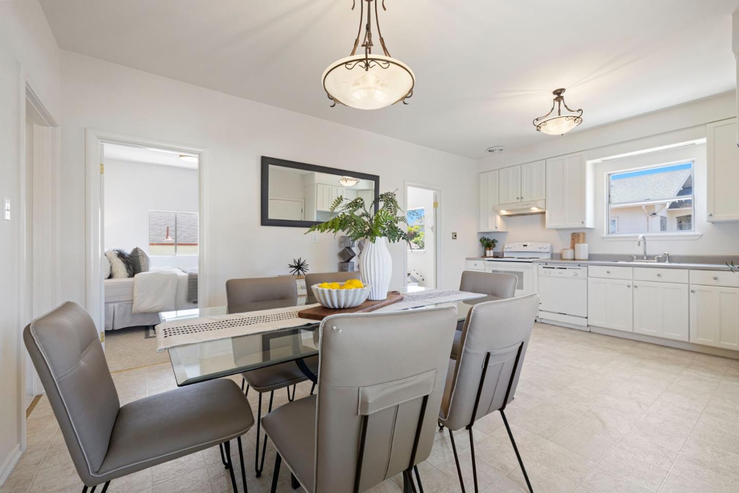 Detail Gallery Image 19 of 42 For 423 Walnut Ave, South San Francisco,  CA 94080 - 3 Beds | 2 Baths
