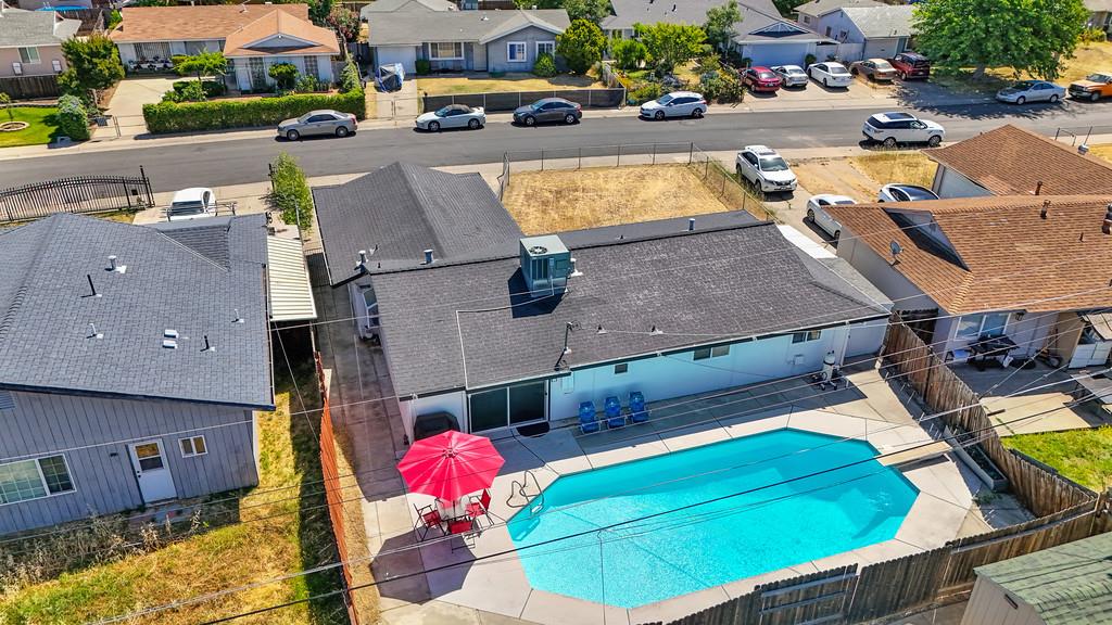 Detail Gallery Image 41 of 48 For 7044 Linwood Way, Sacramento,  CA 95828 - 4 Beds | 2 Baths