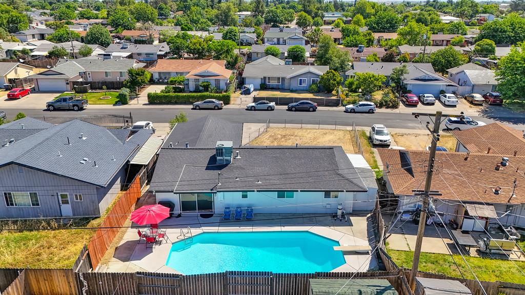 Detail Gallery Image 44 of 48 For 7044 Linwood Way, Sacramento,  CA 95828 - 4 Beds | 2 Baths